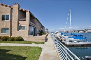 Condominium, 17114 BLUEWATER ln, Huntington Beach, CA 92649 - 28