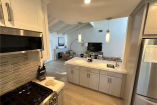 Single Family Residence, 16 Holly st, Irvine, CA 92612 - 6