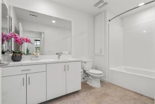 Apartment, 2526 Nolita, Irvine, CA 92612 - 6