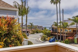 Single Family Residence, 513 W Avenida De Los Lobos Marinos, San Clemente, CA 92672 - 4