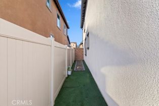 Single Family Residence, 2275 Melogold way, Corona, CA 92883 - 30