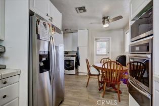 Single Family Residence, 14362 Collins st, Sherman Oaks, CA 91401 - 23