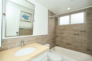 Condominium, 26 Spinnaker, Irvine, CA 92614 - 14