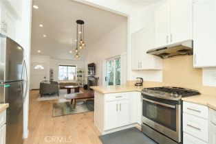 Condominium, 26 Spinnaker, Irvine, CA 92614 - 6