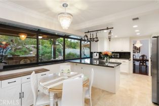 Single Family Residence, 7411 White Oak Ridge, Orange, CA 92869 - 12