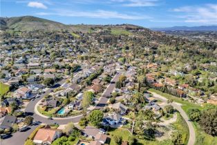 Single Family Residence, 32152 Via Carlos, San Juan Capistrano, CA 92675 - 52