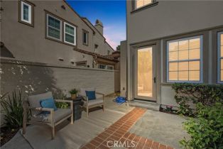 Condominium, 115 Vermillion, Irvine, CA 92603 - 2
