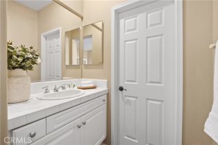 Condominium, 115 Vermillion, Irvine, CA 92603 - 22