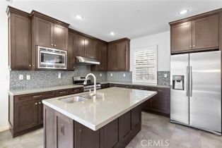 Condominium, 56 Painted Trellis, Irvine, CA 92620 - 3