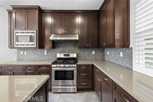 Condominium, 56 Painted Trellis, Irvine, CA 92620 - 4