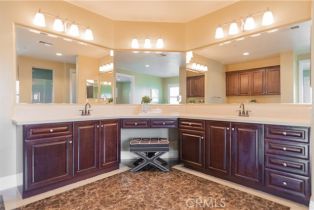 Single Family Residence, 18640 Seabiscuit run, Yorba Linda, CA 92886 - 17