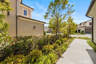 Single Family Residence, 123 Statura, Irvine, CA 92602 - 3