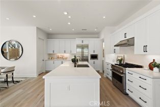 Condominium, 122 Eversedge, Irvine, CA 92618 - 7