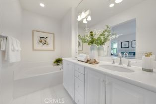 Condominium, 129 Talmadge, Irvine, CA 92602 - 30