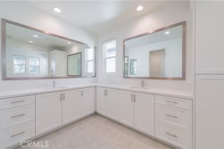 Condominium, 104 Chant, Irvine, CA 92618 - 7