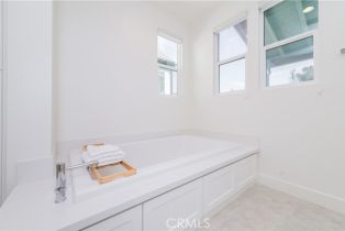 Condominium, 104 Chant, Irvine, CA 92618 - 9