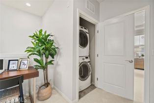 Condominium, 111 Thornhurst, Irvine, CA 92620 - 16