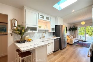 Single Family Residence, 34832 Calle Del Sol, Dana Point, CA 92624 - 11