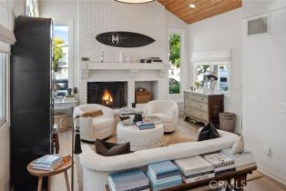 Single Family Residence, 209 Diamond ave, Newport Beach, CA 92662 - 18