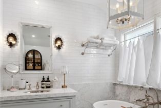 Single Family Residence, 209 Diamond ave, Newport Beach, CA 92662 - 38