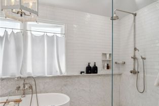 Single Family Residence, 209 Diamond ave, Newport Beach, CA 92662 - 39