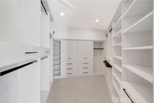 Condominium, 410 29th st, Newport Beach, CA 92663 - 11