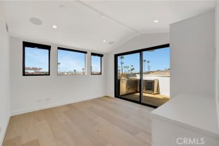 Condominium, 410 29th st, Newport Beach, CA 92663 - 14