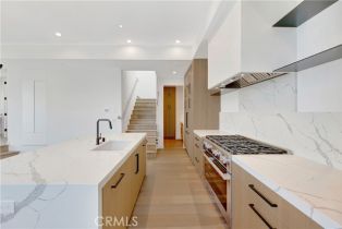 Condominium, 410 29th st, Newport Beach, CA 92663 - 5