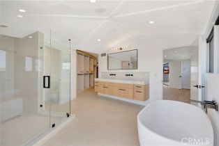 Condominium, 410 29th st, Newport Beach, CA 92663 - 9