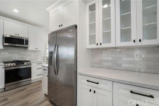 Single Family Residence, 210 Garden Gate ln, Irvine, CA 92620 - 13