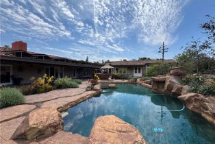 Single Family Residence, 9911 Briley way, Villa Park, CA 92861 - 4