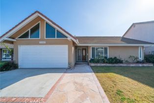 Single Family Residence, 17482 Bellport cir, Huntington Beach, CA 92649 - 2