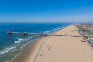 Single Family Residence, 17482 Bellport cir, Huntington Beach, CA 92649 - 30