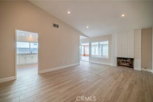 Single Family Residence, 17482 Bellport cir, Huntington Beach, CA 92649 - 4