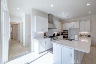 Condominium, 339 Baluster, Irvine, CA 92618 - 3