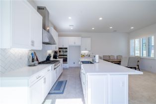 Condominium, 339 Baluster, Irvine, CA 92618 - 4