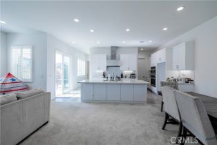 Condominium, 339 Baluster, Irvine, CA 92618 - 5