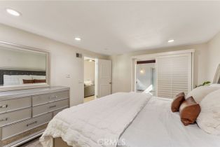 Single Family Residence, 14332 Kipling ln, Tustin, CA 92780 - 28