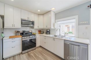 Condominium, 28 Briarwood, Irvine, CA 92604 - 11