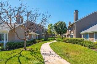 Condominium, 28 Briarwood, Irvine, CA  Irvine, CA 92604