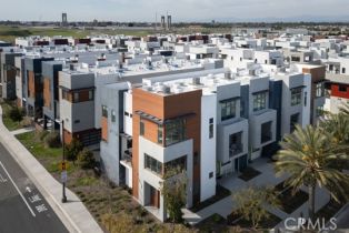 Condominium, 430 Transport, Tustin, CA 92782 - 2