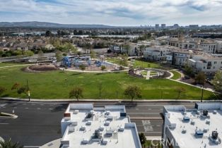 Condominium, 430 Transport, Tustin, CA 92782 - 5