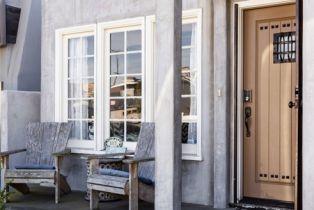 Single Family Residence, 1113 W Balboa boulevard, Newport Beach, CA 92661 - 2