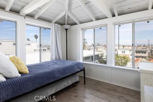 Single Family Residence, 1113 W Balboa boulevard, Newport Beach, CA 92661 - 11