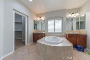 Townhouse, 34 Midsummer, Irvine, CA 92620 - 27