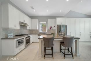 Condominium, 129 Lomita, Irvine, CA 92618 - 9