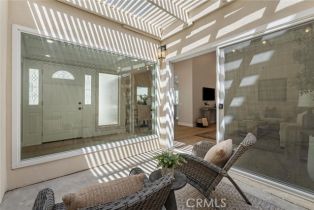 Single Family Residence, 14 Willow Tree ln, Irvine, CA 92612 - 10