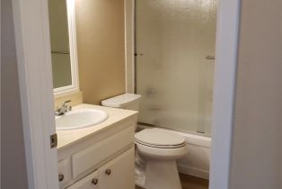 Condominium, 17572 Vandenberg, Tustin, CA 92780 - 21