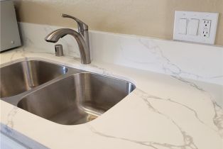 Condominium, 17572 Vandenberg, Tustin, CA 92780 - 4