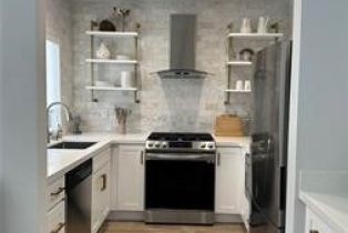 Condominium, 110 Hartford dr, Newport Beach, CA 92660 - 6